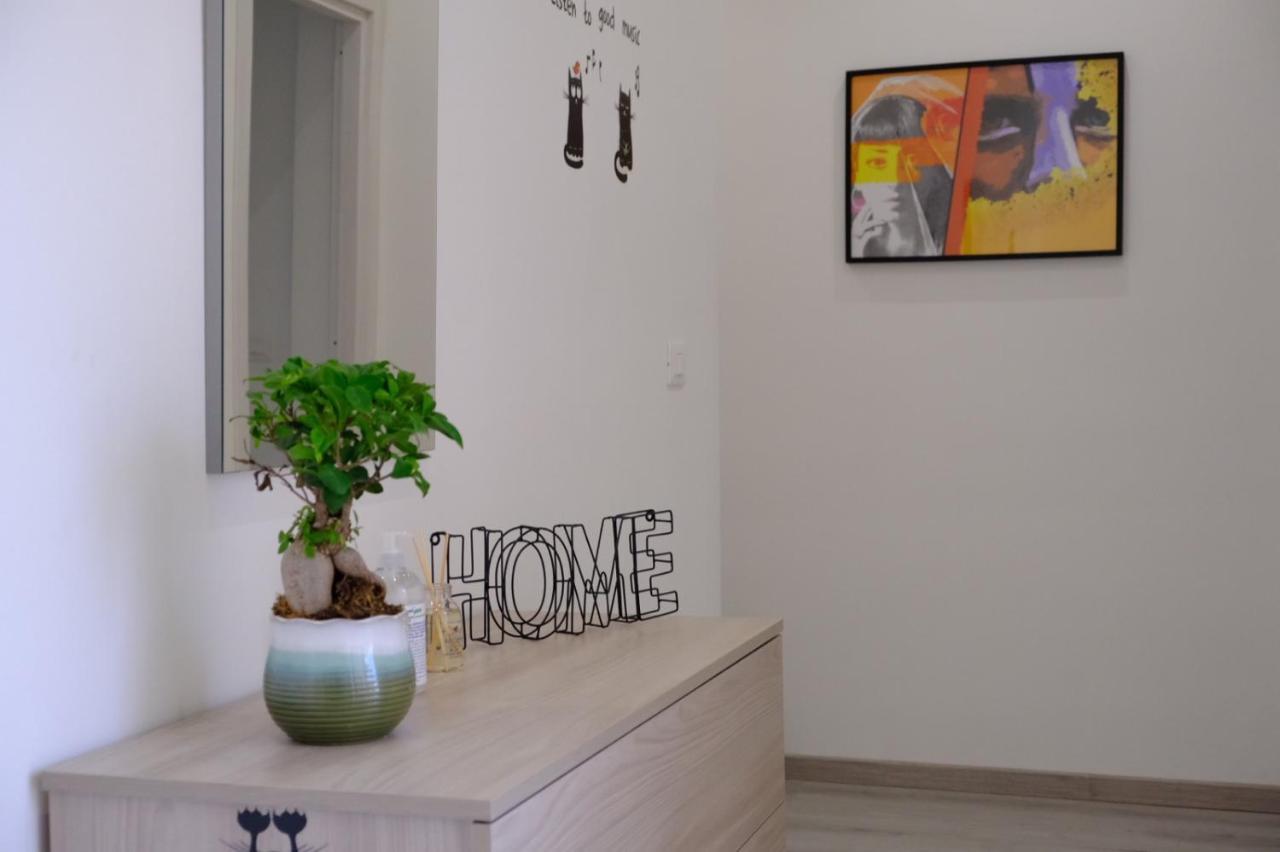 Casa Beatrice Affittacamere - Dante Palermo Bagian luar foto